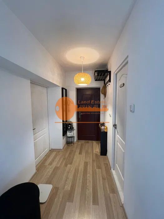 Garsoniera in zona Virtutii-Orsova - Poză 5