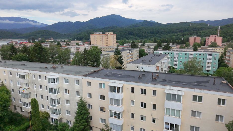 Apartament luminos cu 3 camere, parcare și boxă, zona Astra - Poză 15