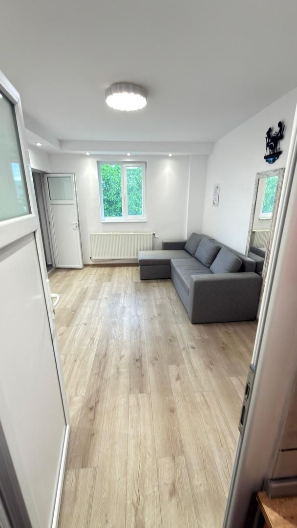 Garsonieră 21 mp, etaj 3/4 zona Expo / str. Cojocnei Marasti - Poză 1