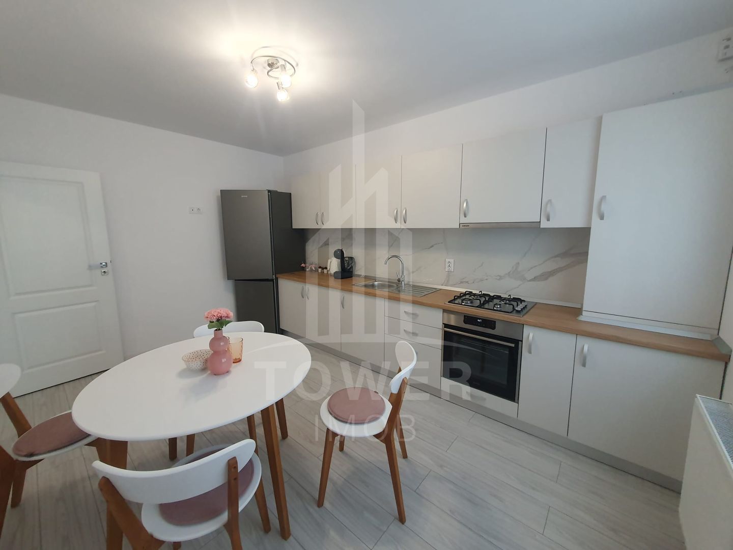 Casa individuala -singur în curte cartier nou în Șelimbăr - Poză 8