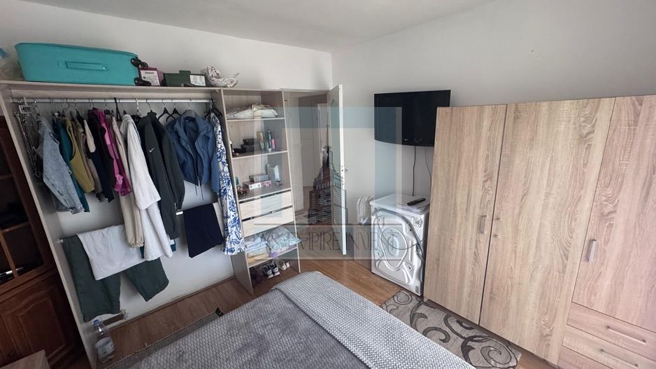 Apartament 2 camere de vânzare – Tractorul, str. Bronzului - Poză 7