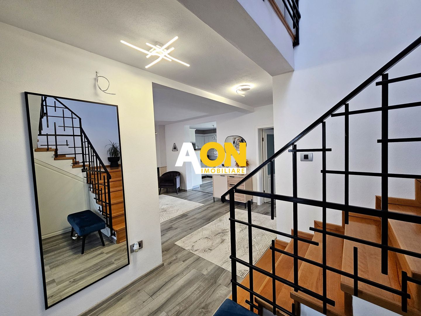 Casă modernă S+P+M, 5 camere, 423 mp teren, cartier Orizont, Micești - Poză 3