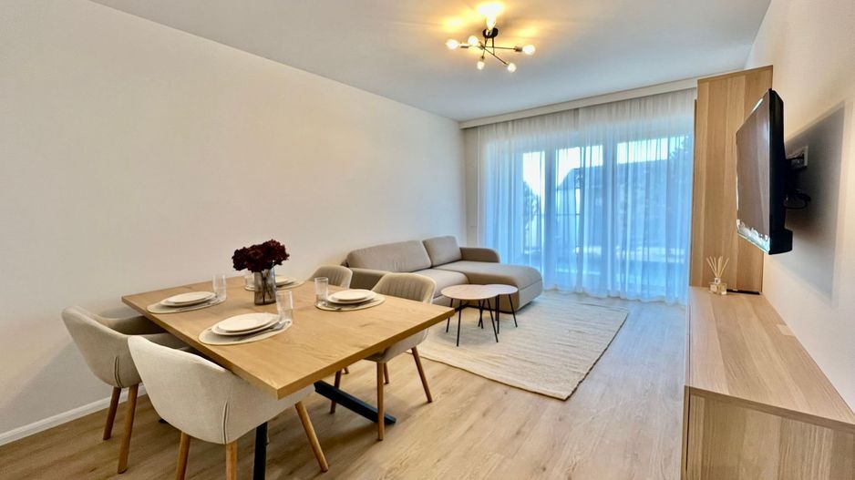 Apartament cu 3 camere, decomandat, la cheie terasă 9.11 - întabulat - Poză 2