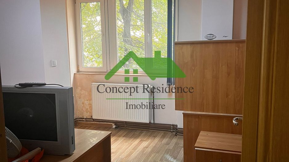 Apartament 2 camere etaj 1, ultracentral – P-ta Revolutiei - Poză 4
