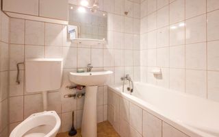 Apartament 3 camere decomandat – Aleea Băiuț nr. 3,  Metrou&Parc&Piata - Poză 14