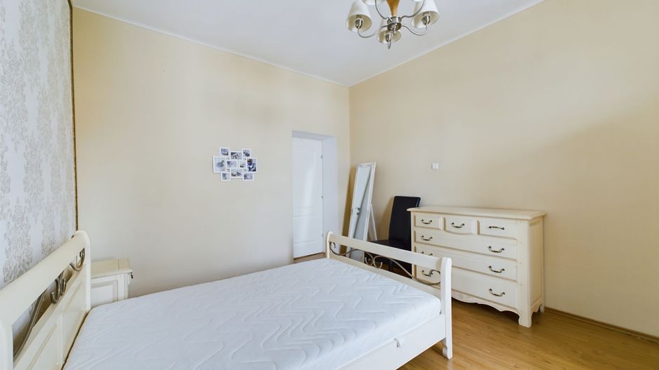 Apartament cu 3 camere Ultracentral - Poză 15
