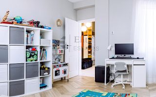 Penthouse de lux 530 mp ultracentral in Oradea - Poză 13