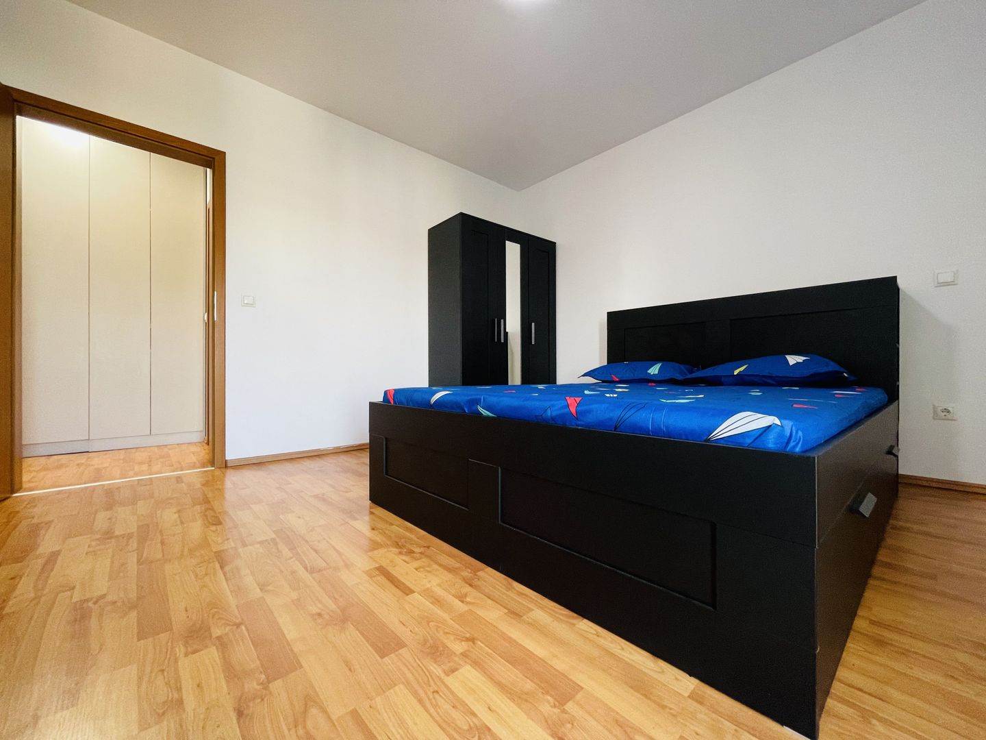 OFERTA REZERVATA - 2 camere, decomandat | Parcare | Terasa 10mp - Poză 4