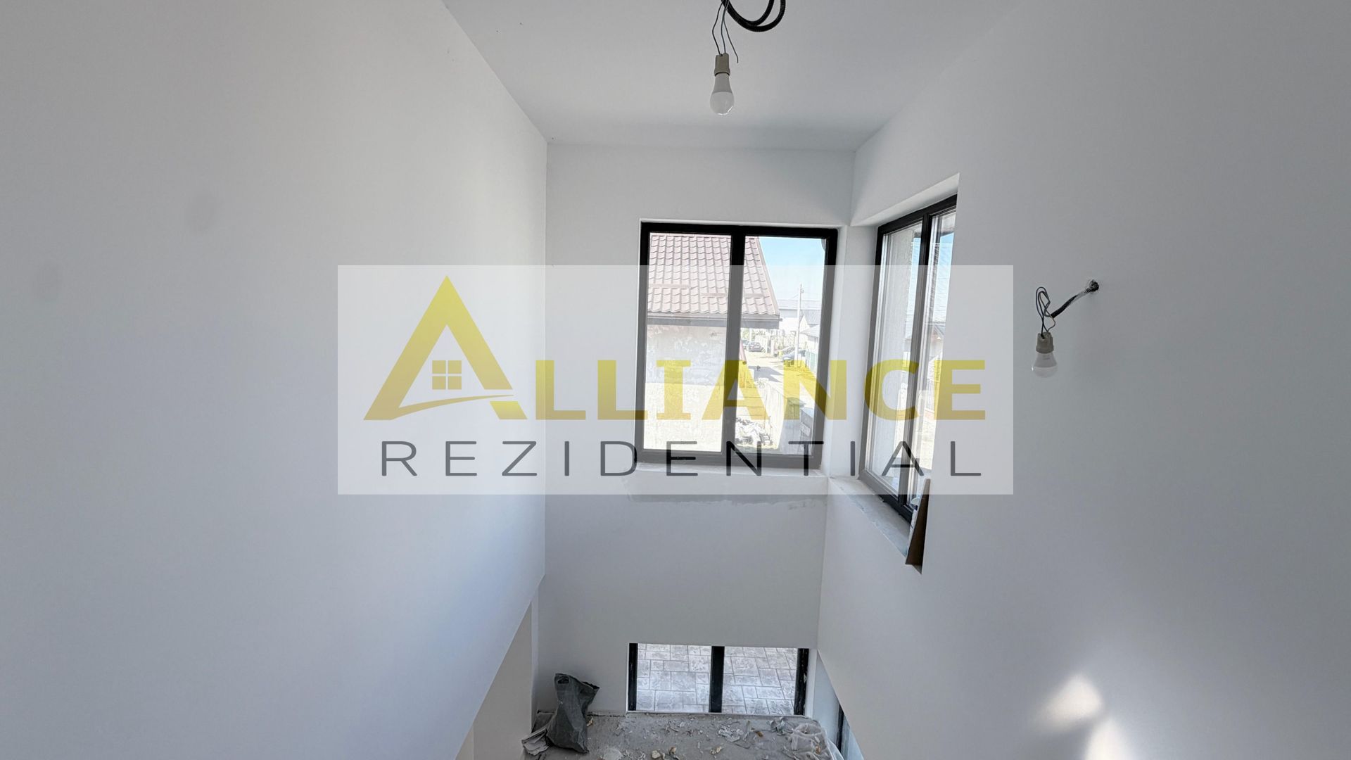 Casa Individuala - 4 camere - 3 bai - 300mp teren - Poză 13