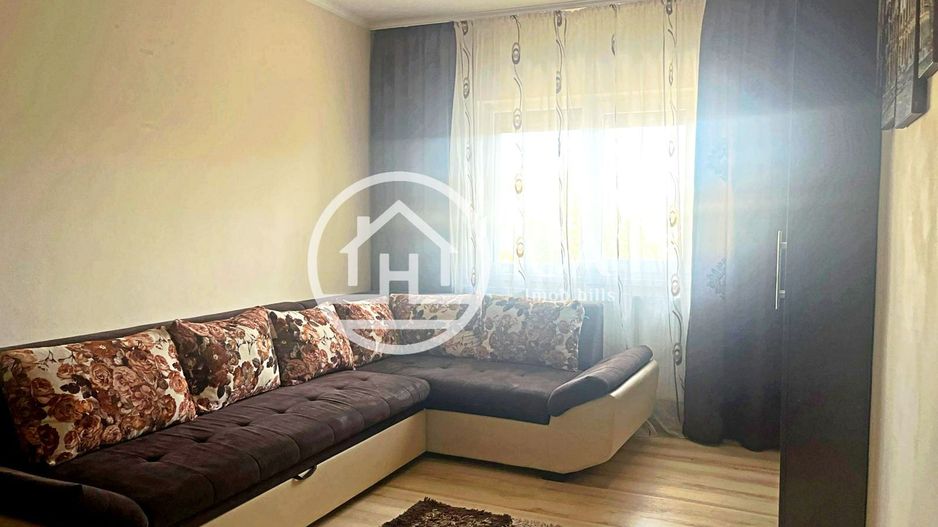 Apartament cu 3 camere de inchiriat in zona Rogerius, Oradea - Poză 1