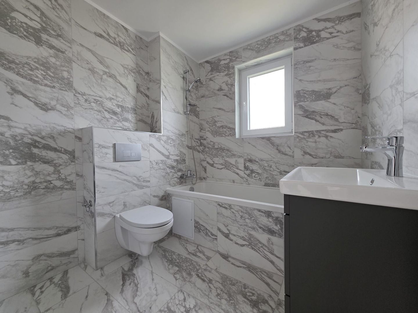 Vilă modernă 3 camere cu grădină privată – Cosmopolis - Poză 13