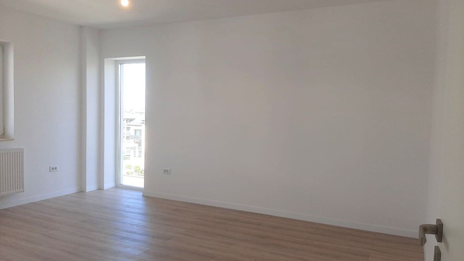 Un Apartament Pentru O Viață Bună  Coresi  2025 - Poză 3