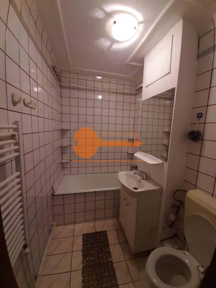 Garsoniera in zona Gorjului (Centrala Proprie-6 minute de Metrou) - Poză 3