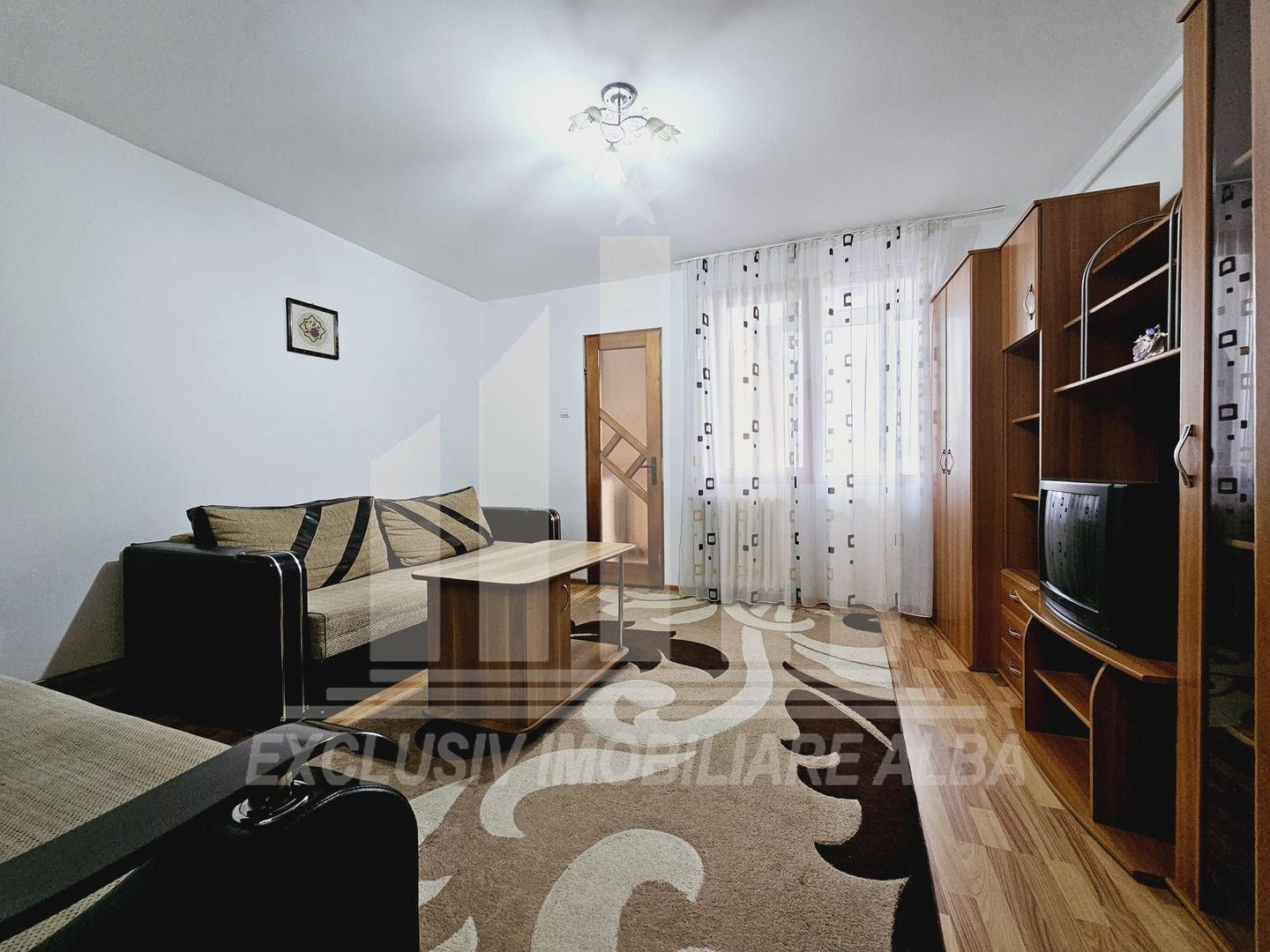 Garsoniera de inchiriat | 30 mp | Mobilata si utilata | Centru - Poză 2