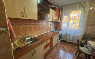 3 camere | Metrou 1 Decembrie 3 min | Bloc anvelopat - Poză 5