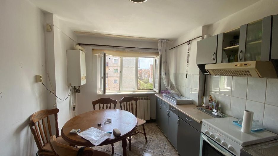 Apartamente de vânzare Lugoj, zona Cotu Mic - Poză 2