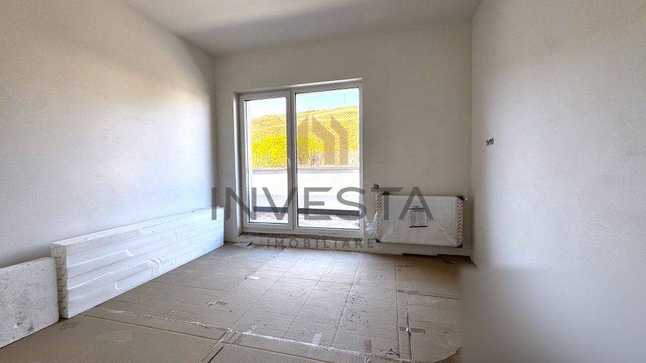 Apartament 3 camere si terasa de 58 mp cu vedere spre padure, Floresti - Poză 8