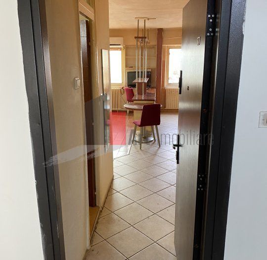 Garsoniera Muncii Aurel Botea - Poză 1