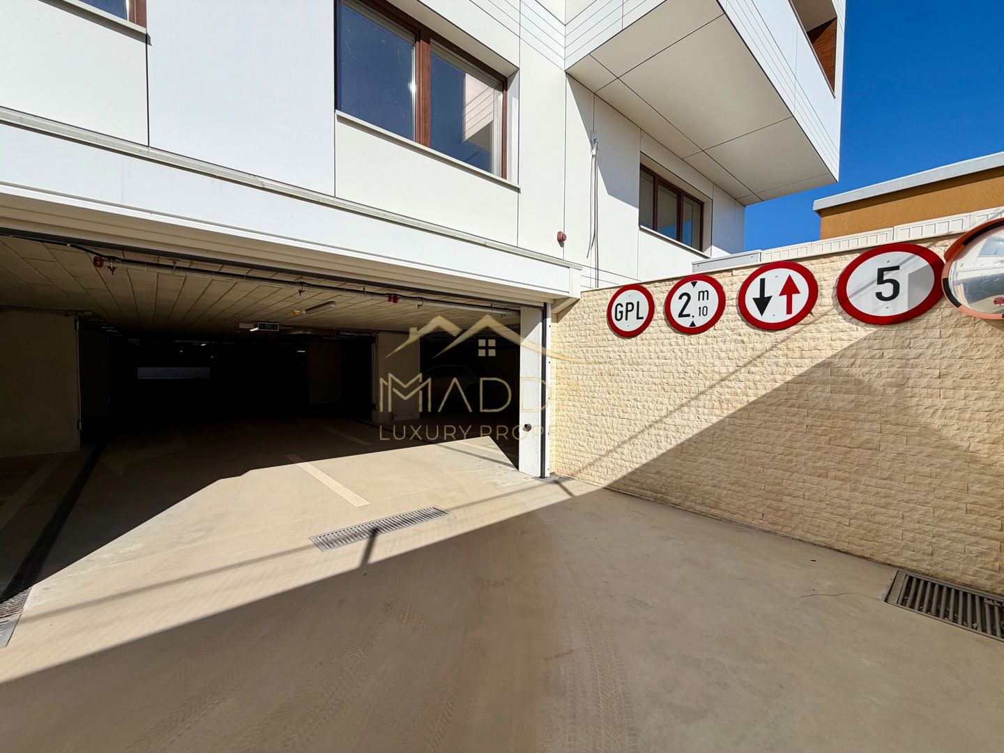Apartament cu 2 camere *72mpu* + Terasa / *Prima Inchiriere* / Baneasa - Metrou - Poză 54
