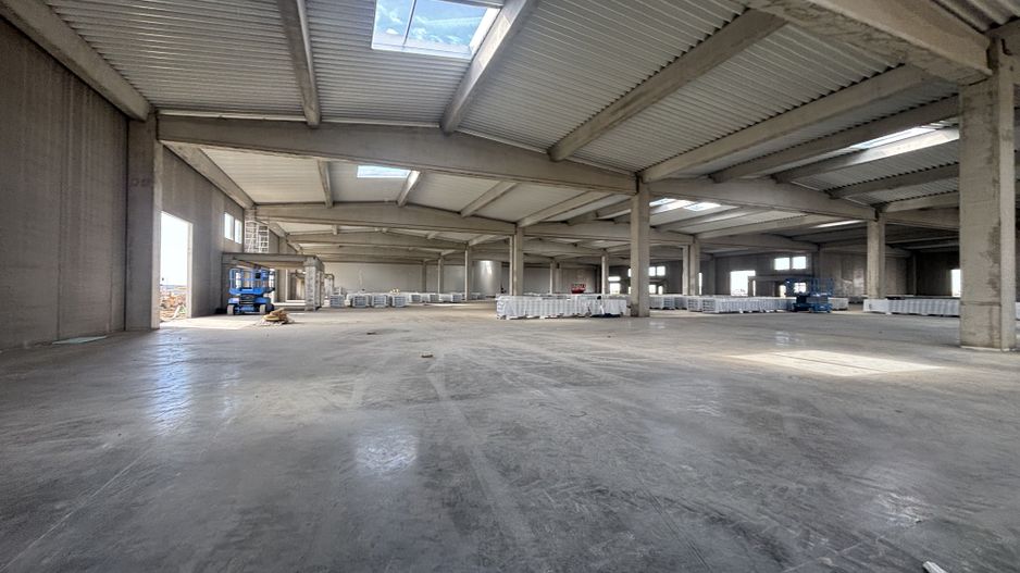 Spatiu de productie si depozitare 885 mp - Poză 14