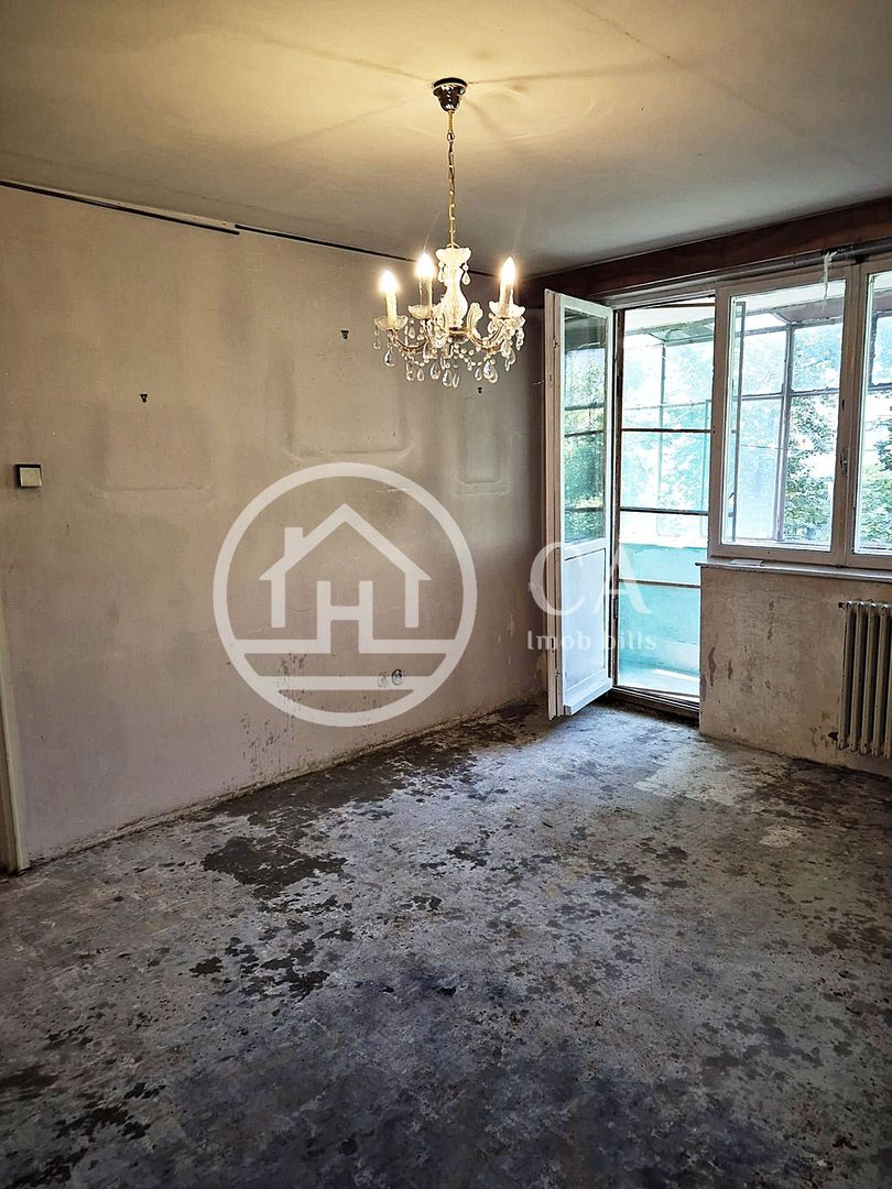 Apartament cu 4 camere de vânzare în zona Cantemir, Oradea - Poză 3