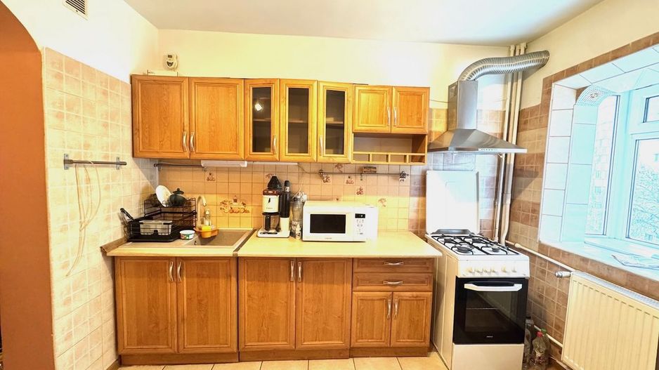 De inchiriat apartament cu 3 camere , Nerva Traian sector3 - Poză 8