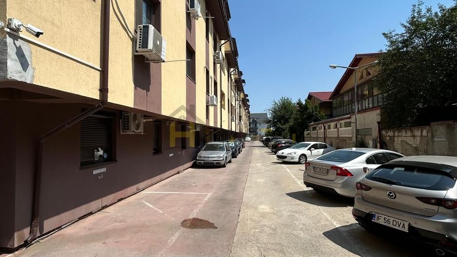 Oportunitate apartament 2 camere mutare imediata - Poză 1