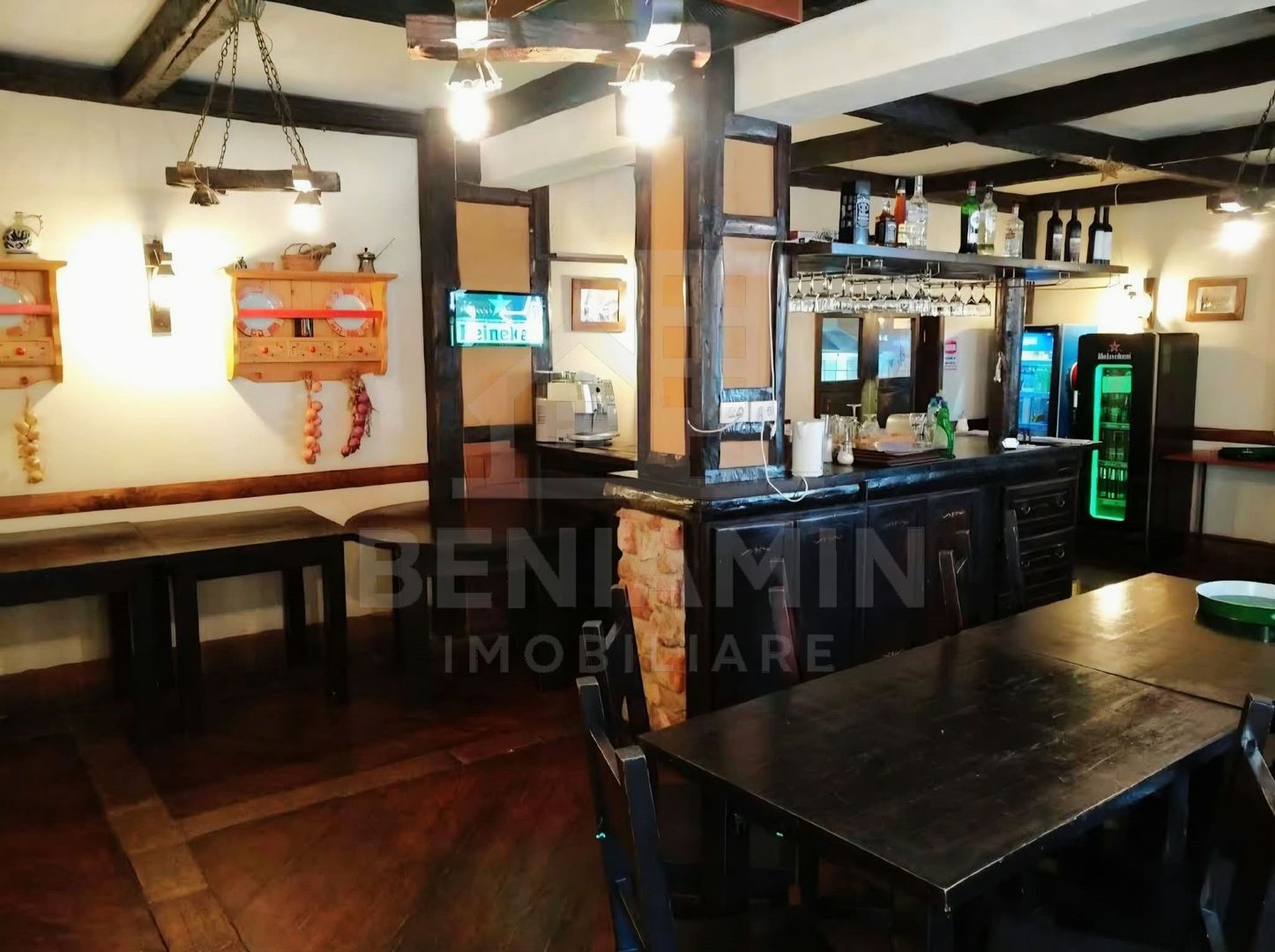 Pensiune Moieciu - 3000mp Teren - 12 Camere Plus Restaurant - Brasov - Poză 8