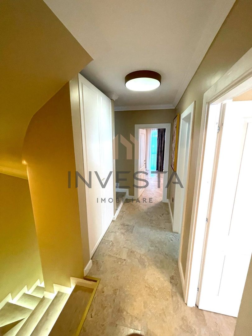 Casa moderna cu priveliste asupra orasului, terasa cu jacuzzi, Iris - Poză 12