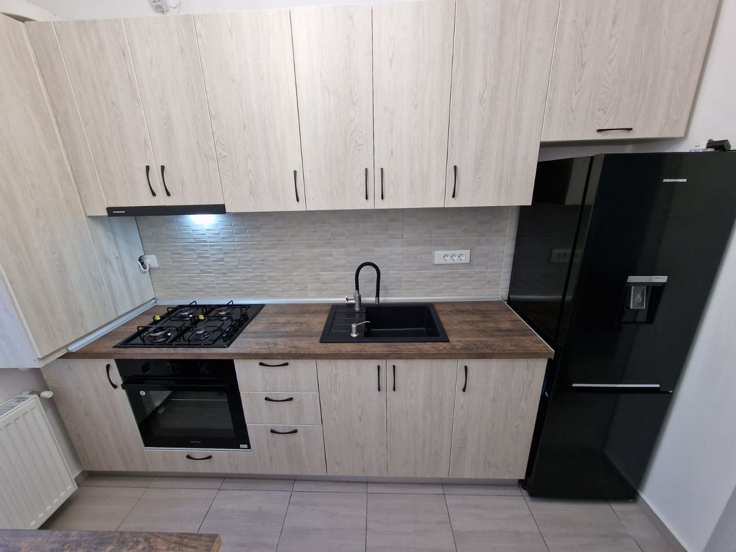 Garsoniera de inchiriat Aparatorii Patriei Loc de Parcare - Poză 4