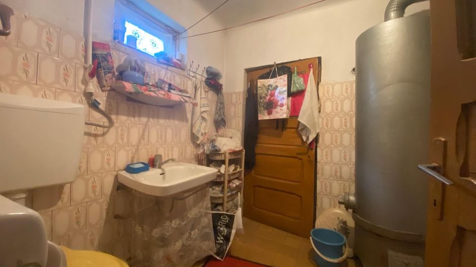 Vanzare casă din cărămidă în zona Spitalului Județean – Târgoviște - Poză 9