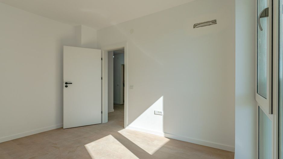 Apartament Decomandat | 53 mp utili + 10 mp balcon | Sala Polivalentă - Poză 7