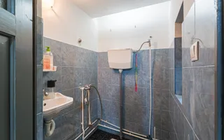 Casa, anexa, hala comerciala închiriată teren 400 mp 7 minute centru - Poză 11
