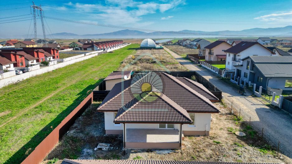 Rezervat! Casa  Tarlungeni Izvor Brasov - Poză 40