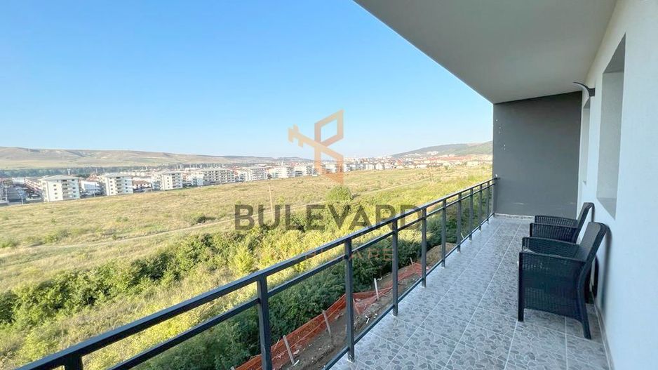 Apartament cu 3 camere+terasa de 15mp, zona Terra! - Poză 8