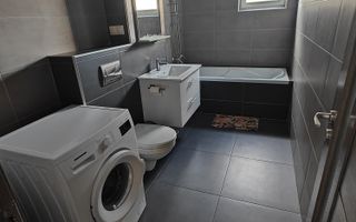 Apartament cu 3 camere Kogalniceanu - Poză 4