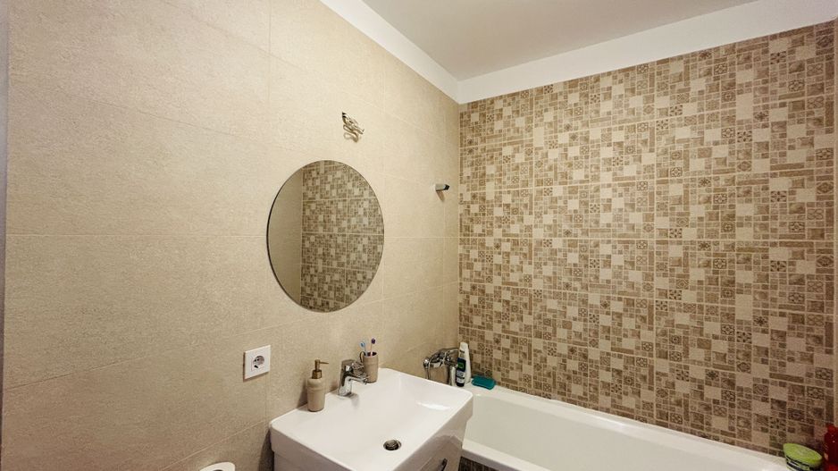 Apartament de vanzare, bloc nou, cu lift, bucatarie separata, dressing - Poză 16