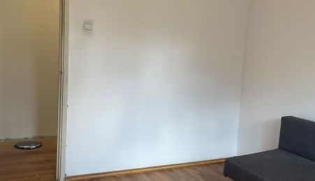 APARTAMENT 2 CAMERE DECOMANDAT RENOVAT