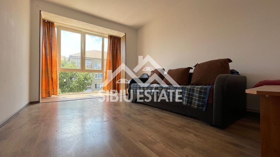 Apartament 2 camere decomandat – 54 mp – Etaj 3 – Terezian, Sibiu - Poză 1