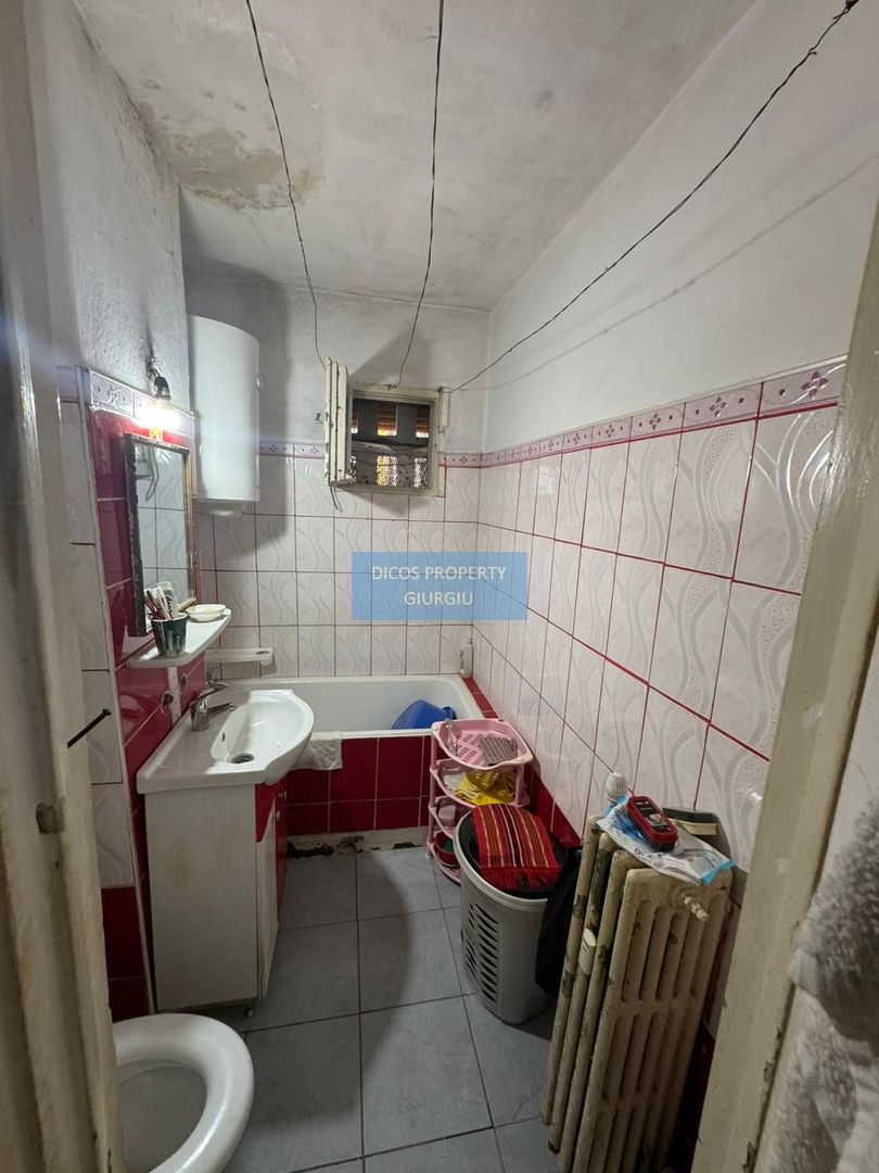 Apartament central 2 camere, parter, garaj inclus - Poză 6