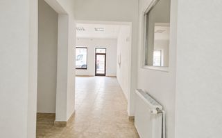 Spațiu comercial de închiriat – Zona 9 Mai | 57mp utili - Poză 3