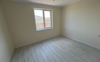 1/2 Duplex 3 camere | Posibilitate mansardare | Bucovat - Poză 8