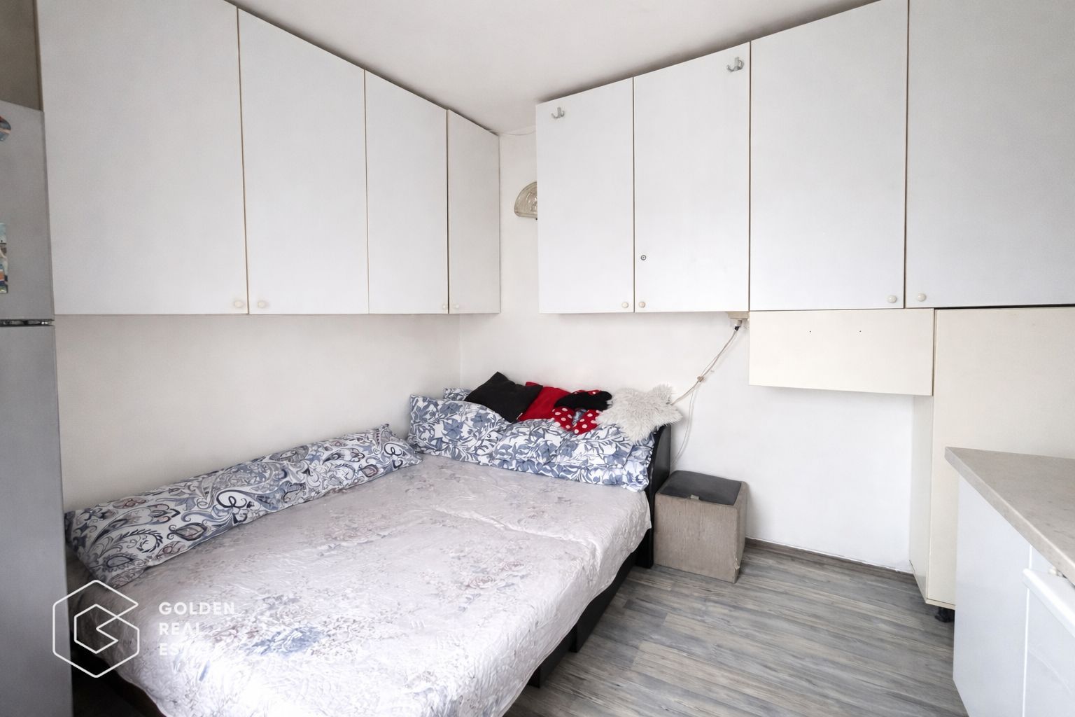 Garsoniera, etaj 3, langa facultate, zona Confectii - Poză 2