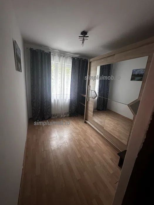 Parcare 3 Camere Drumul Gazarului Resita Mobilat - Poză 3