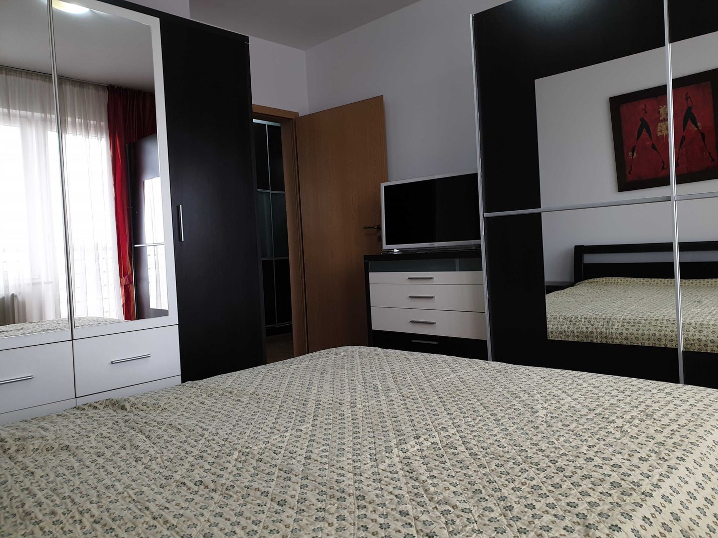 Apartament cu o camera | 64 mp | Parcare | UMF - Poză 2