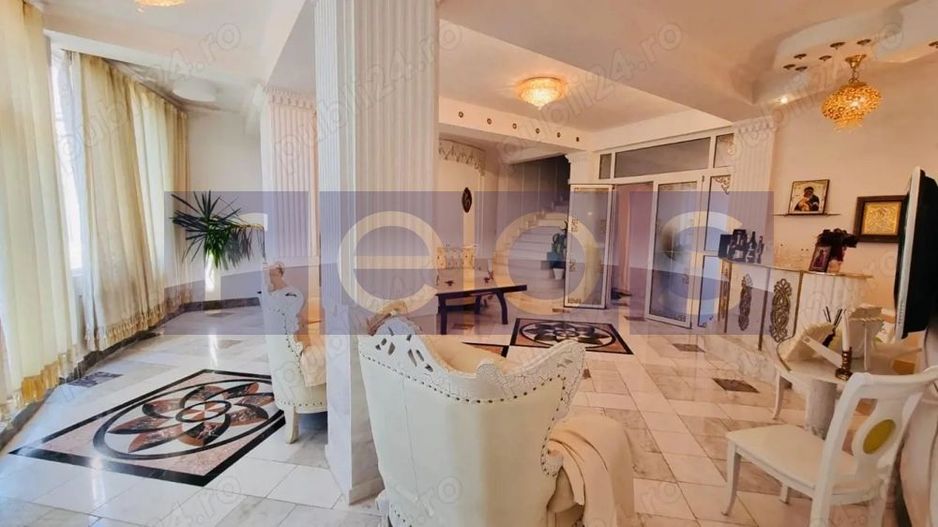 VILA LUX PIPERA 3 APARTAMENTE - Poză 1