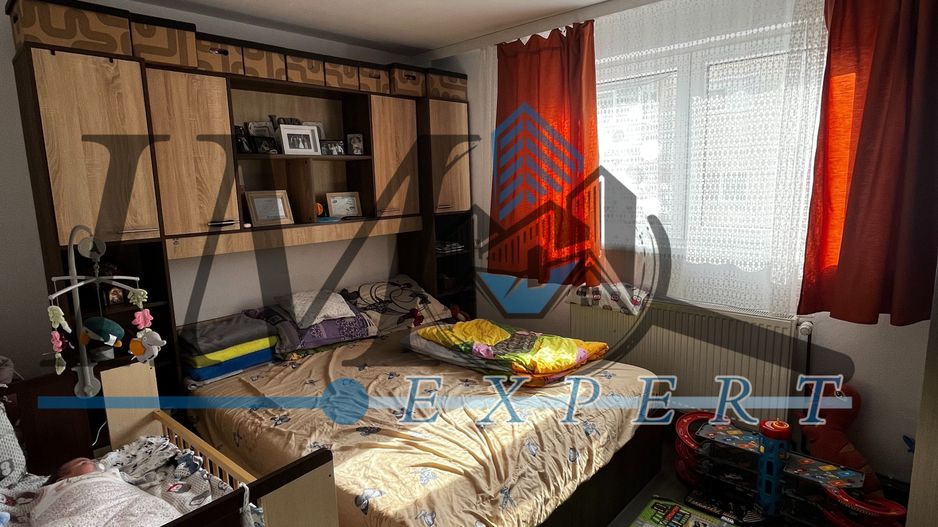 Apartament renovat cu 2 camere de vânzare in Sebeș - Poză 2