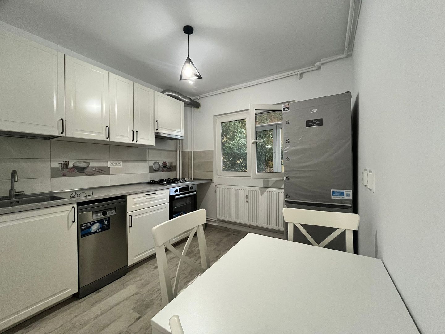 Apartament Lujerului | Metrou Lujerului | Centrala proprie - Poză 1