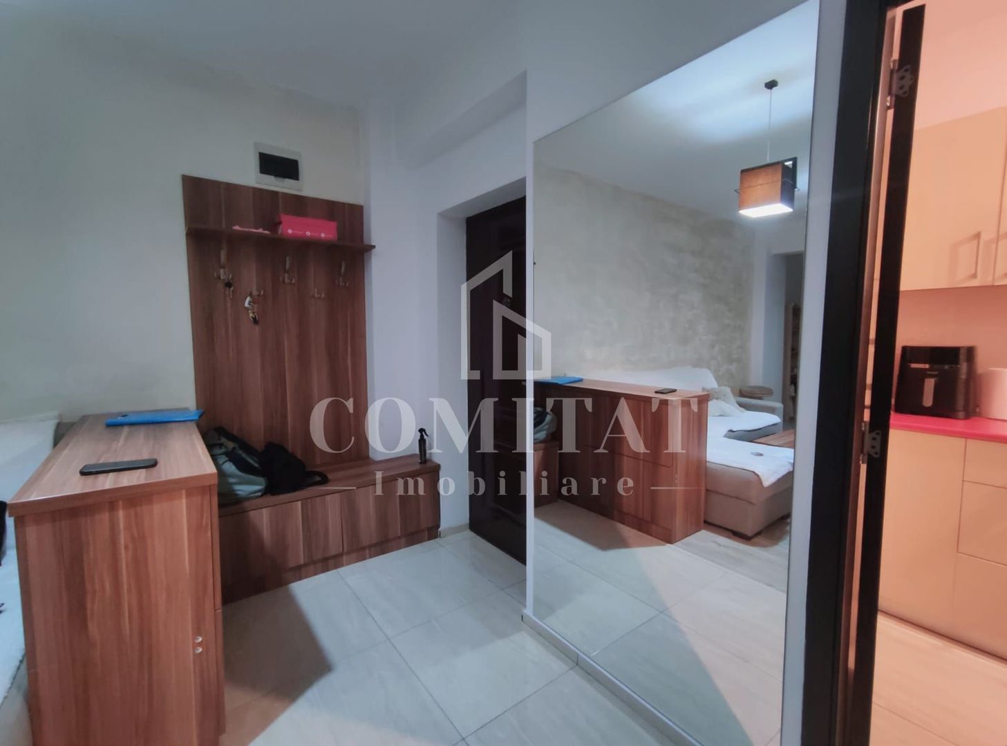Apartament modern de vânzare | 2 camere | Zonă centrală - Poză 4
