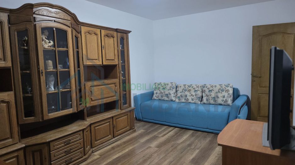 Inchiriez apartament 2 cam D Nicolina - Poză 2